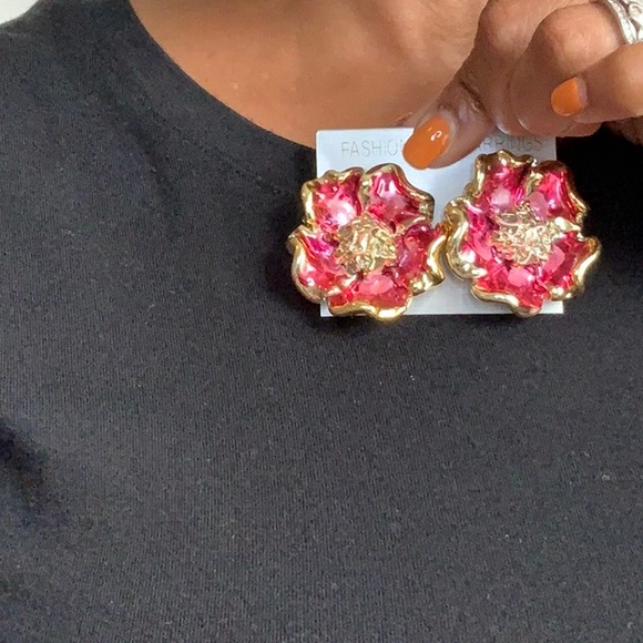 Flower Earrings Pink - Picture 1 of 1